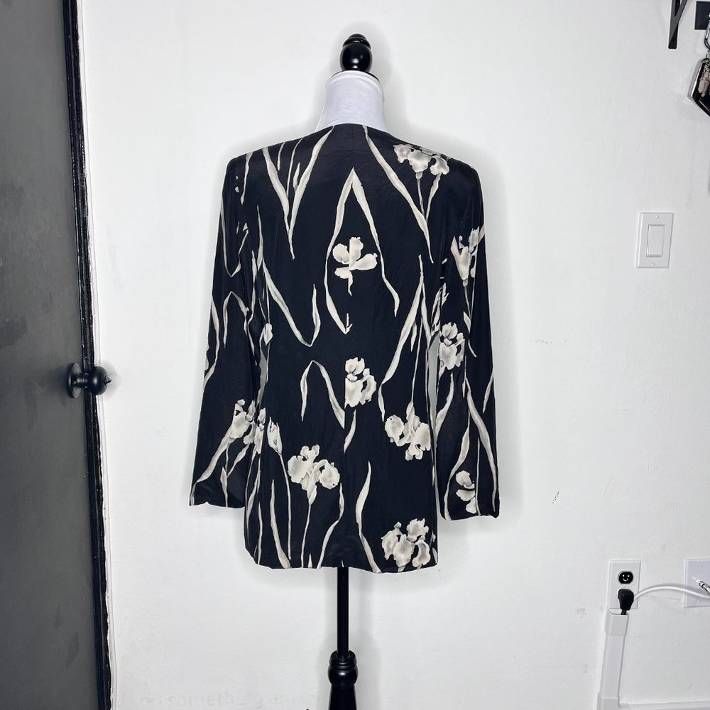 Rafaella Floral Print Black 100% Silk Blazer Size 6 - Picture 3 of 8